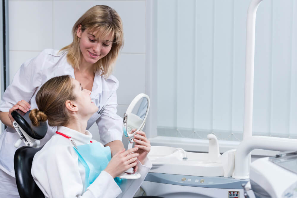 how to prepare for a childs first dental visit