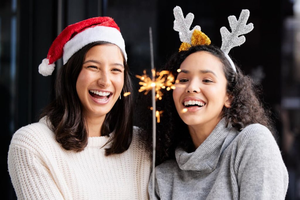 5 tips to keep teeth healthy over the holidays